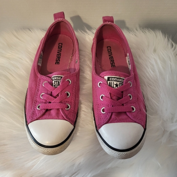 Converse Women's Pink Canvas Sneakers, Size 6.5 - Picture 4 of 8